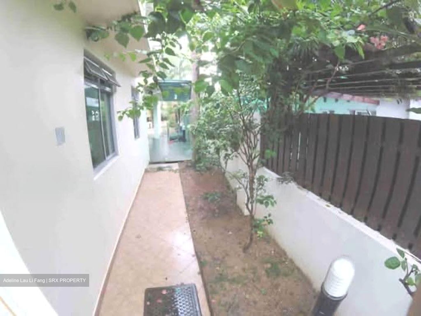 Mount Sinai (D10), Semi-Detached #608033101